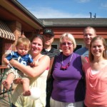One last group picture before the Floras & Gregorys escape from Michigan.